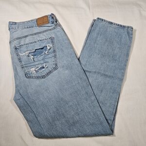 American Eagle Women's Size 4 Tomgirl Jeans Button-Fly Blue Denim Distressed